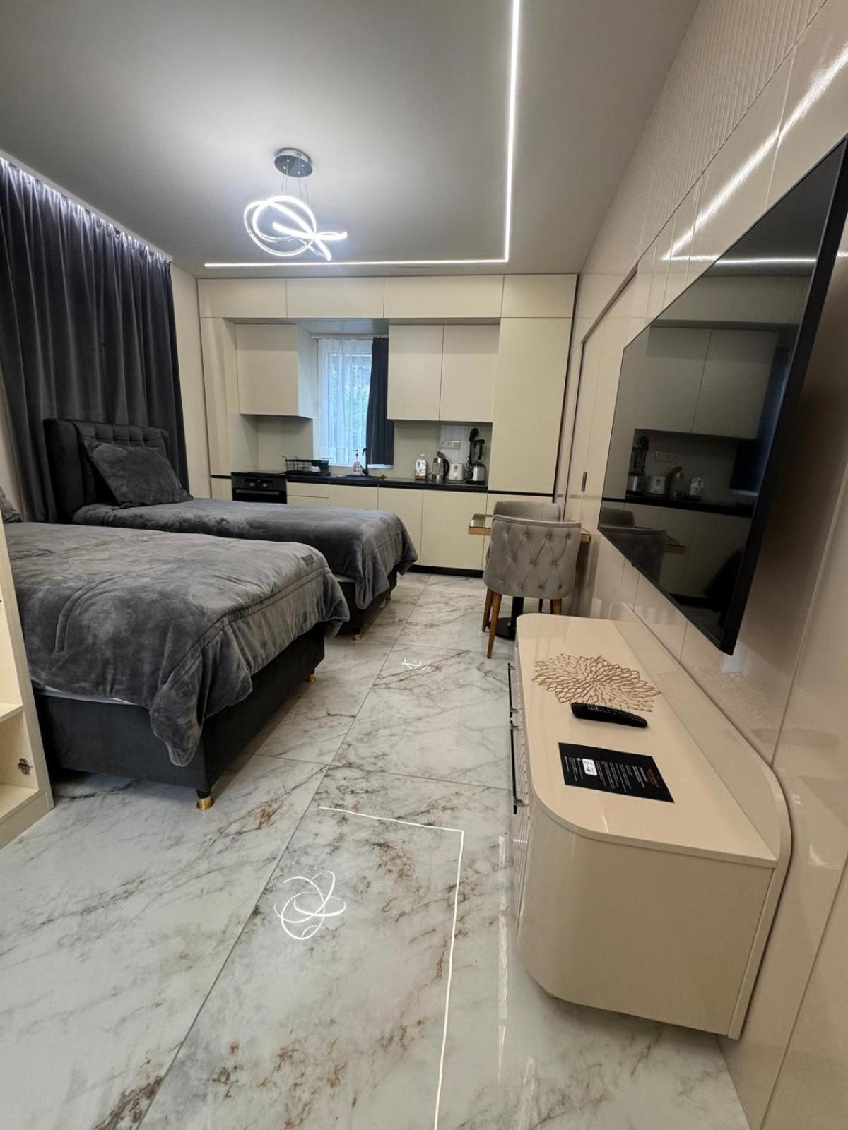 Luxurious House With Three Deluxe & Free Parking Sofia